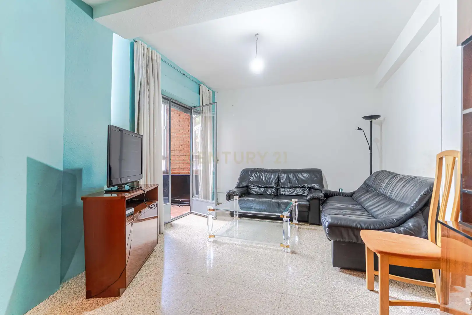 Sala de estar de Apartamento en venta en  Granada Capital con Balcón