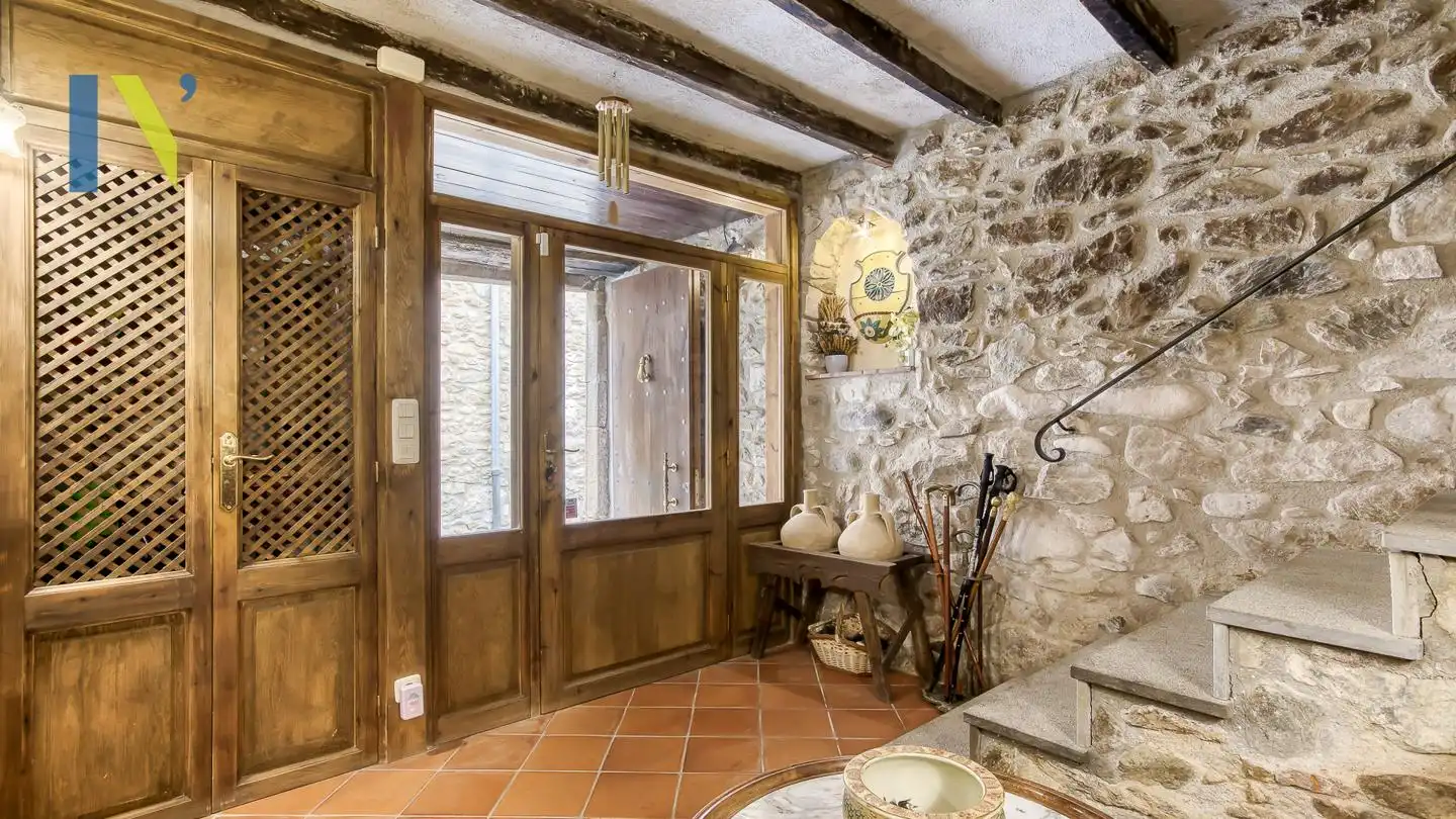 Finca rústica en venta en Osor con Jardín privado y Terraza