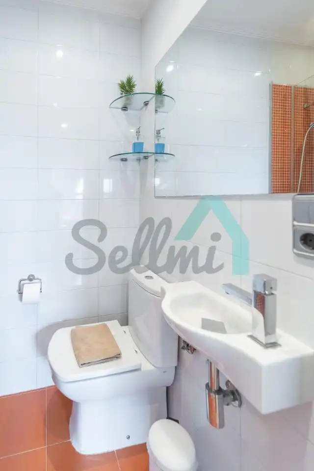 Bathroom of Duplexes for rent in Oviedo   with Heating, Parquet flooring and Storage room
