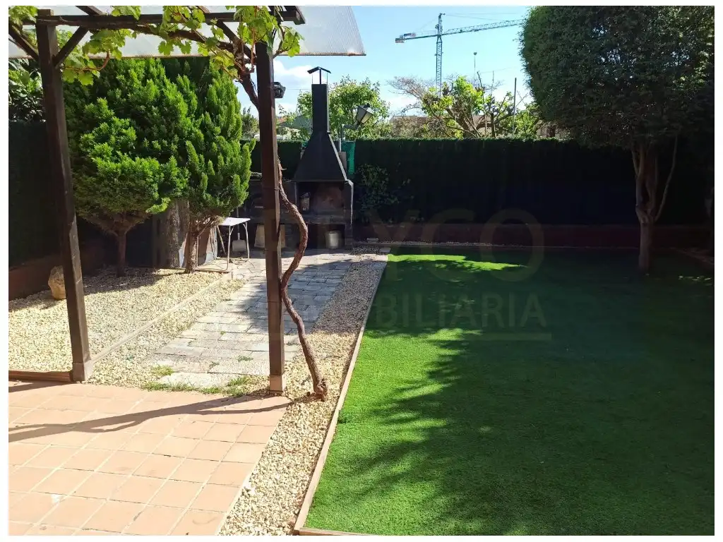 Adossat amb terrassa en venda a Uruñuela, imagen 5