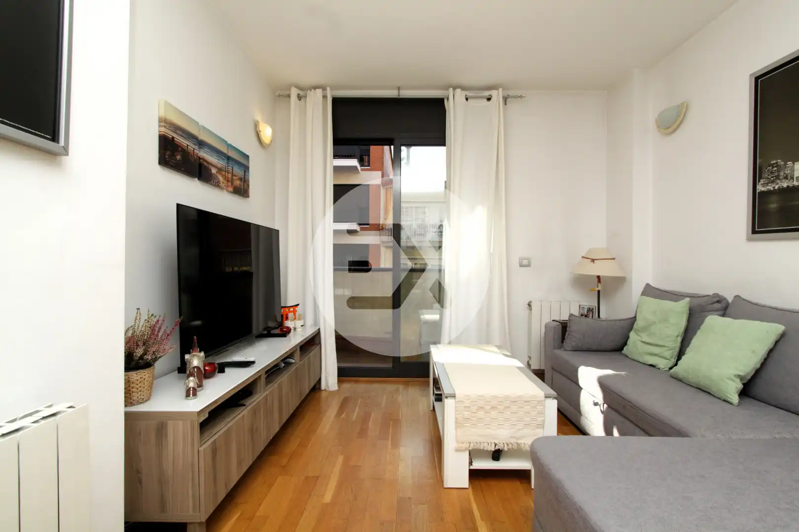 Living room of Flat for sale in Castelldefels  with Air Conditioner, Heating and Parquet flooring