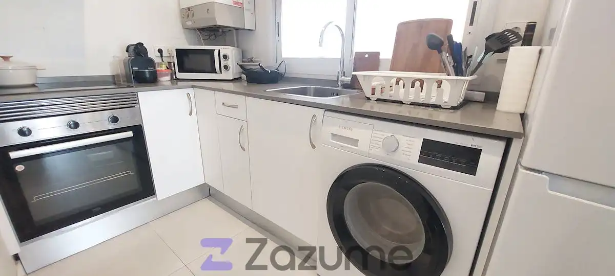 Cuina de Estudi de lloguer en Madrid amb Aire condicionat, Calefacció i Parquet