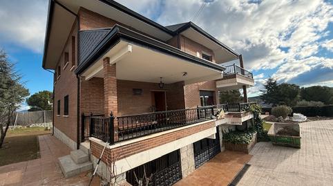 Foto 3 de Casa o xalet de lloguer a Avenida Felix Rodriguez de la Fuente, 14, Pino Alto - Navarredonda, Madrid