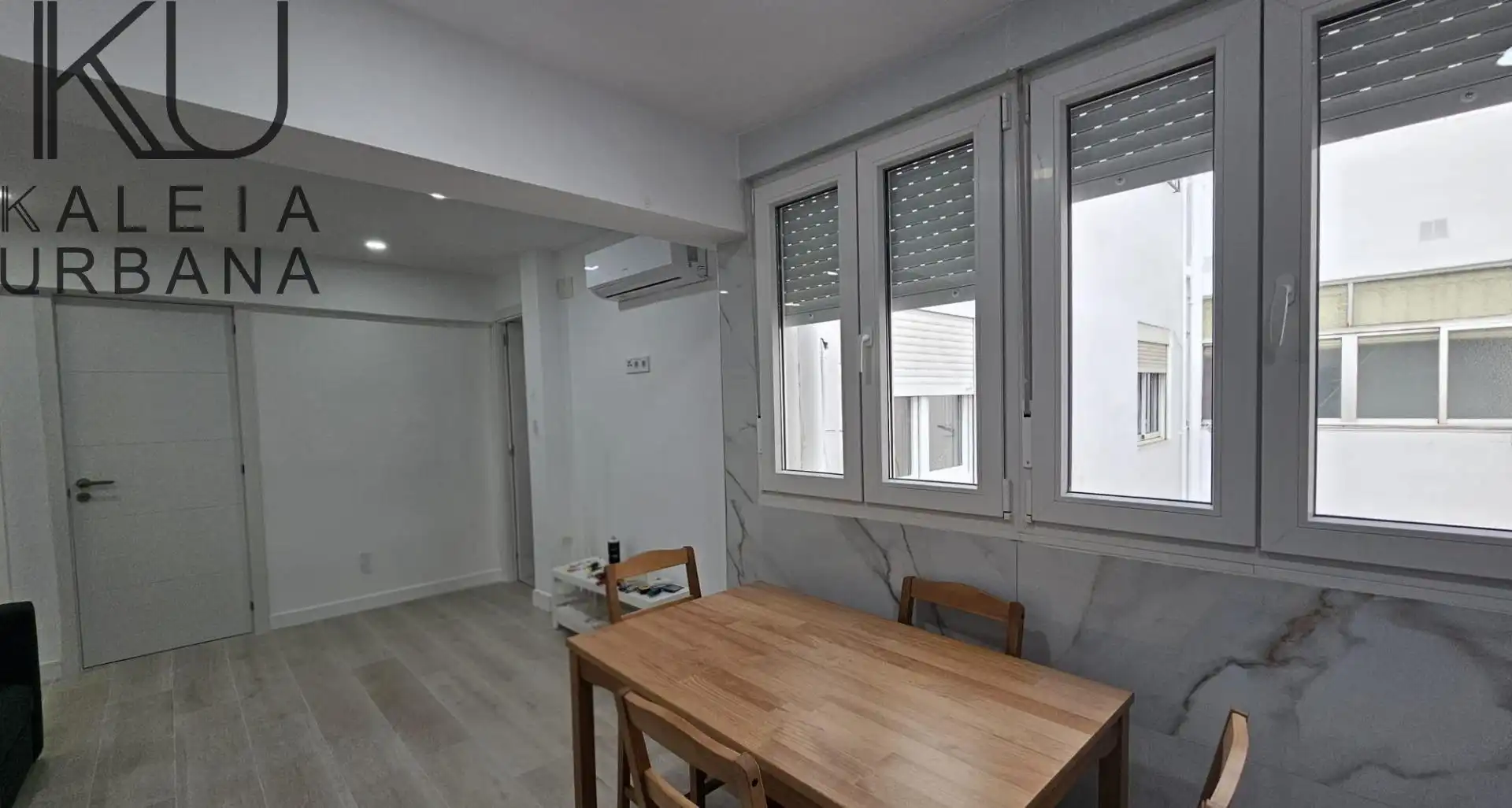 Schlafzimmer von Wohnung zur Miete in Alicante / Alacant mit Klimaanlage, Möbliert und Ofen
