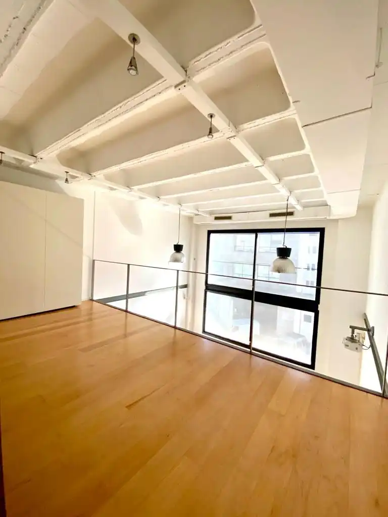 Loft mieten mit Kaufoption in Carrer d'Àvila, El Poblenou