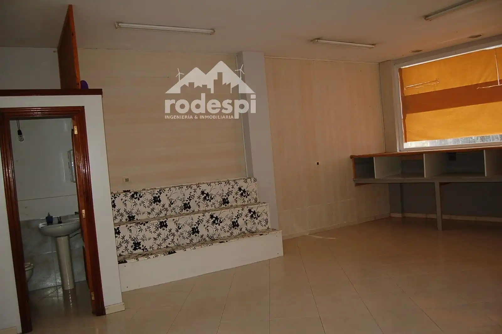 Local comercial en alquiler en Ponteareas, imagen 9