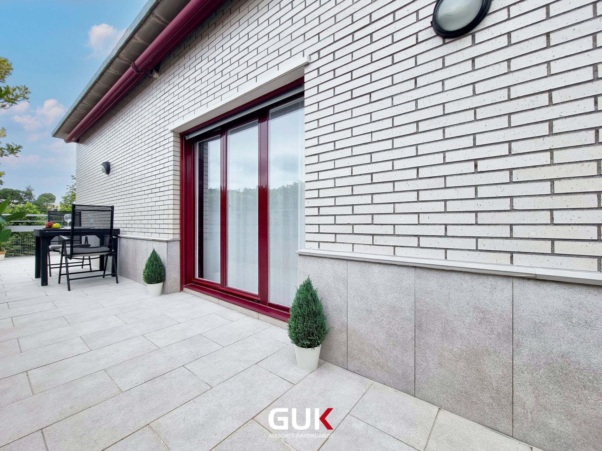 Terrassa de Pis en venda en Irun  amb Calefacció, Terrassa i Traster