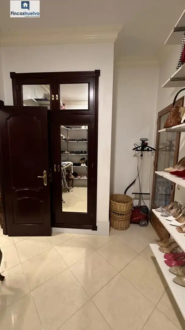 Houses for sale in Moguer  with Private garden, Terrace and Storage room