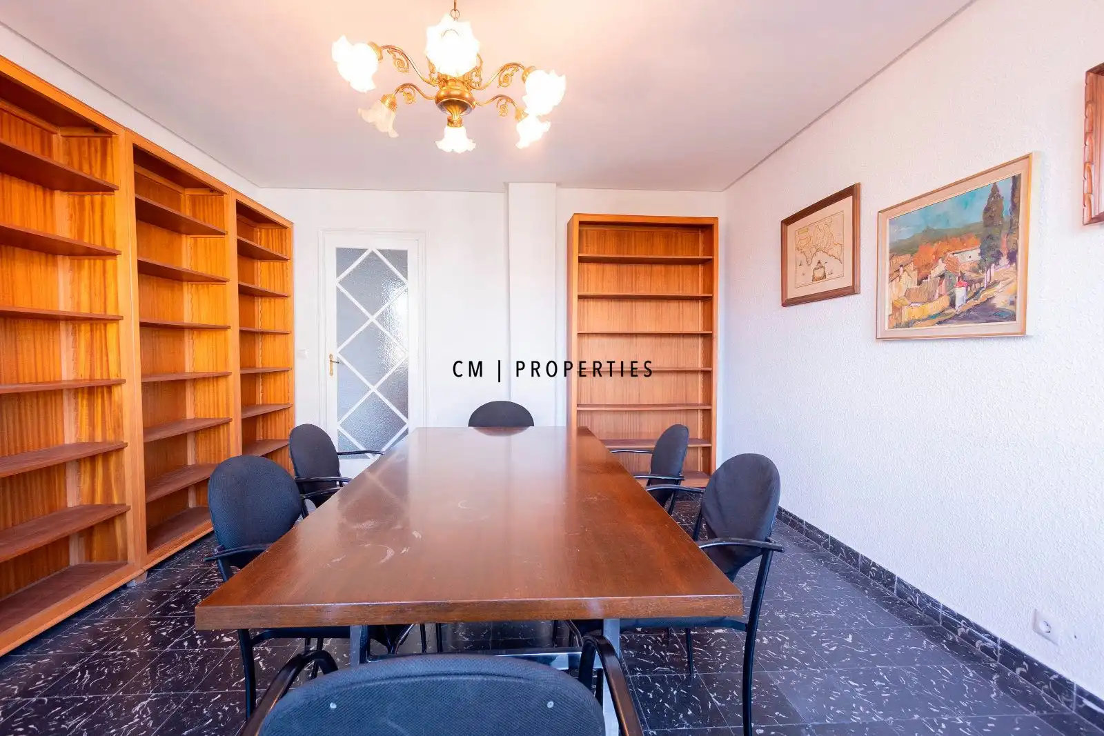 Office for rent in Valencia  with Air Conditioner, Heating and Furnished
