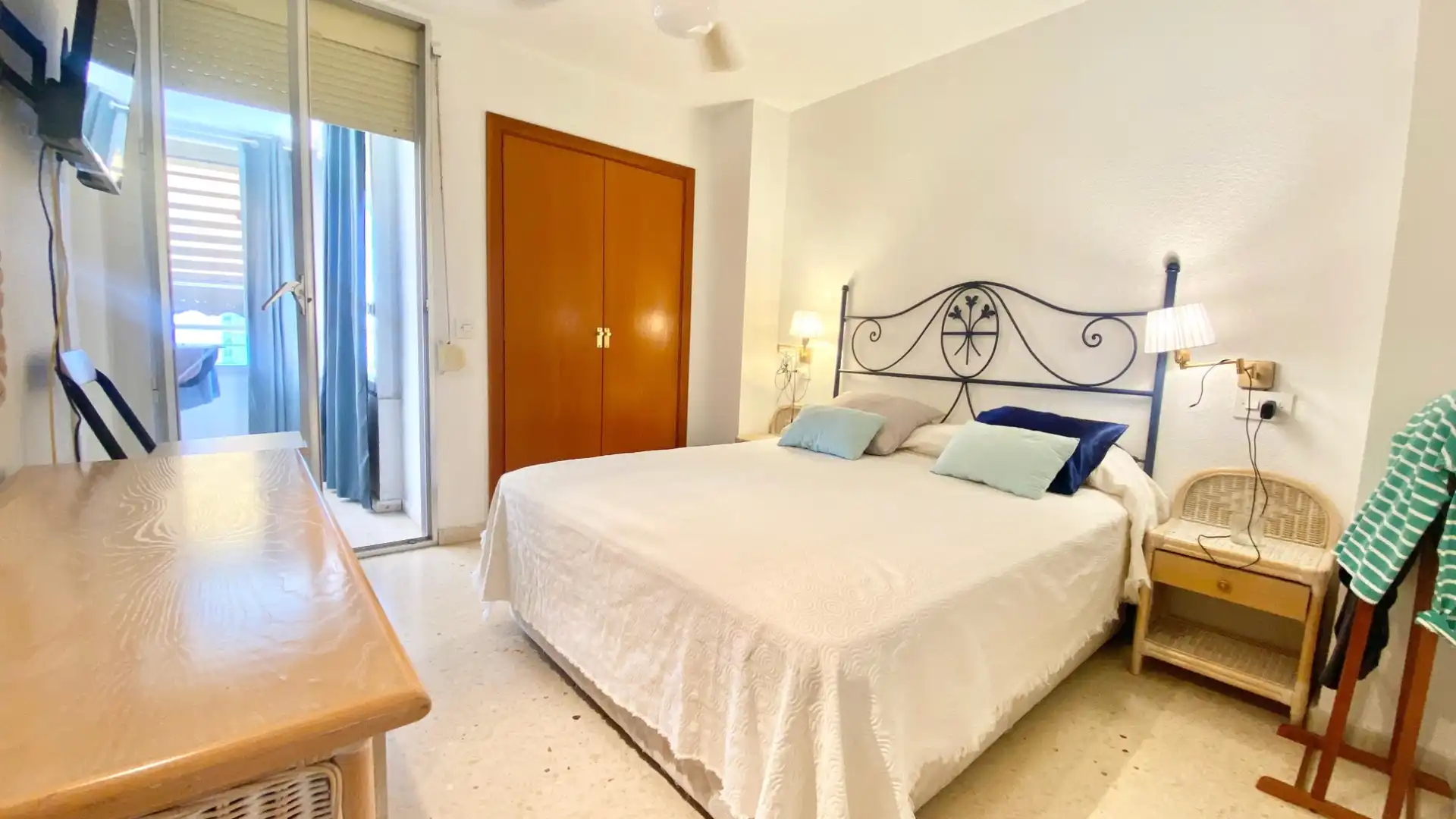 Apartment with pool to rent in Playa de Poniente, imagen 13