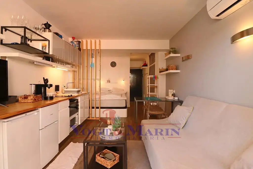 Vivienda con piscina en venta en Carrer Cap Ponent, imagen 3