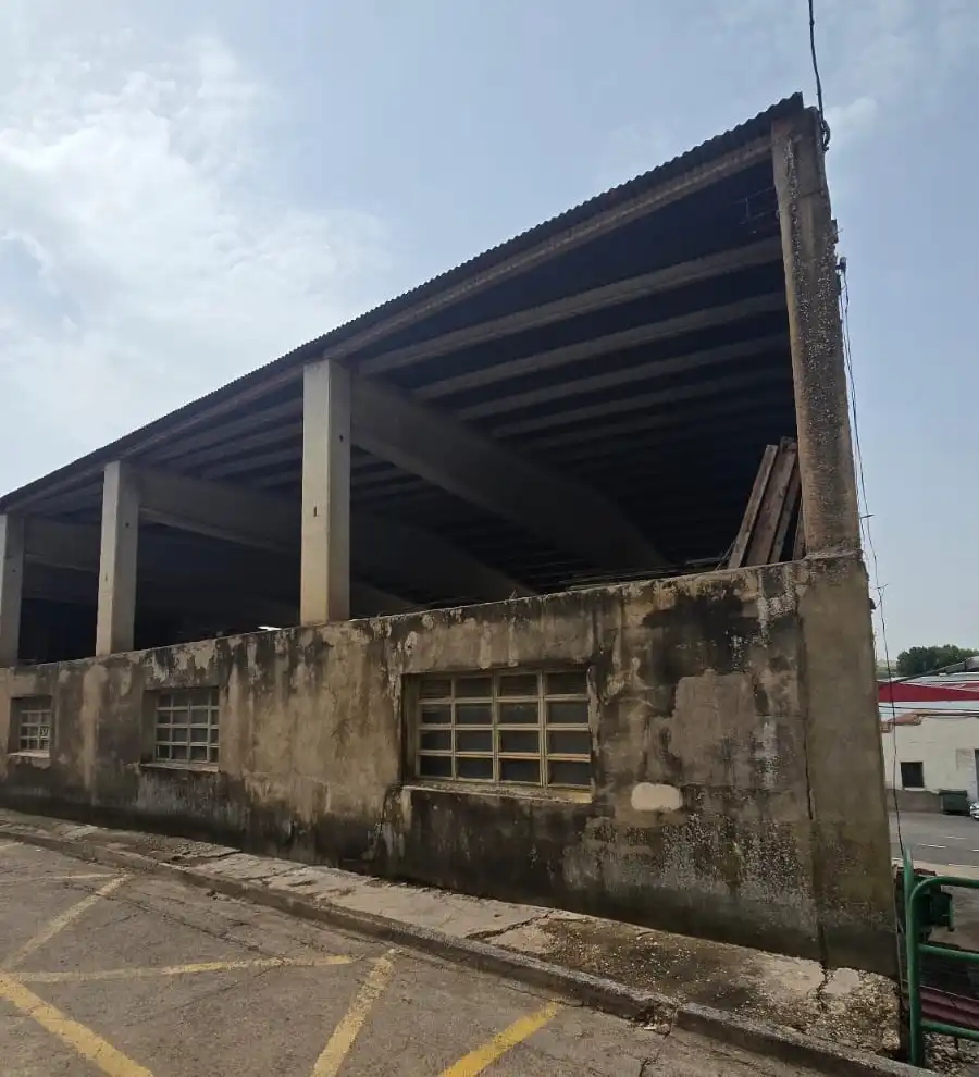 Vista exterior de Edifici en venda en Paracuellos de Jiloca