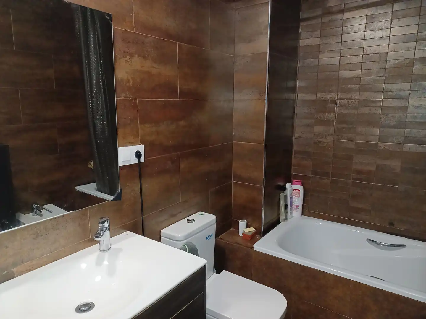 Baño de Planta baja en venta en Llançà con Aire acondicionado, Calefacción y Jardín privado