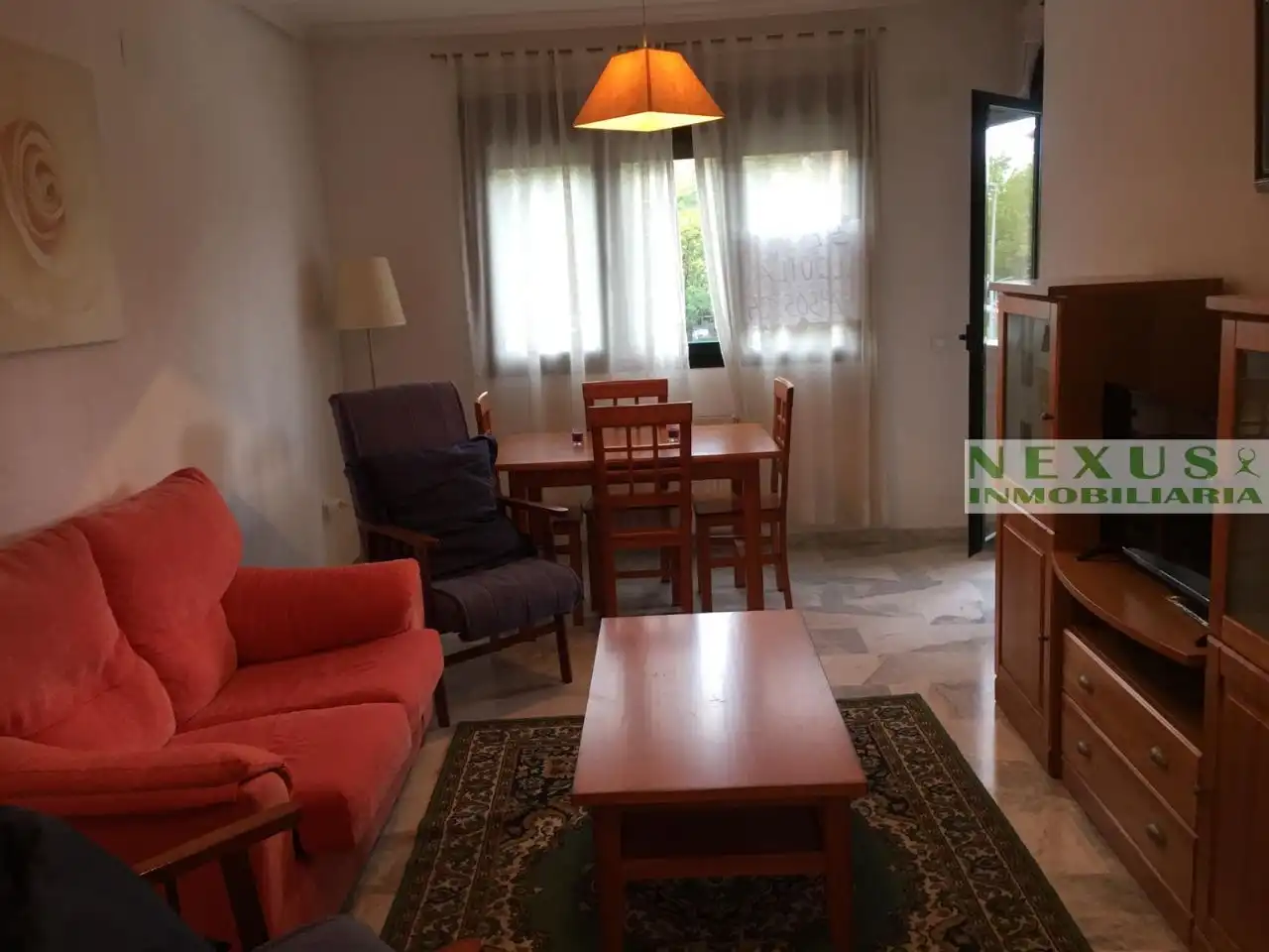 Flat with lift to rent in Ruta de la Plata