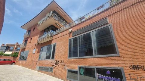 Solvia Inmobiliaria  Locales Rubí, imatge 2