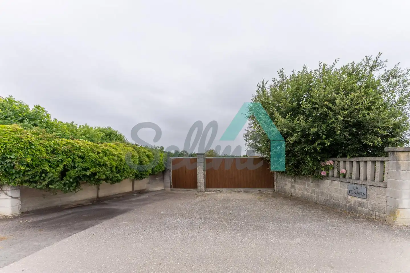 Parking of Houses for sale in Valdés - Luarca  with Private garden, Parquet flooring and Terrace