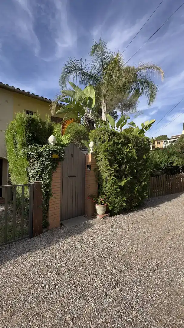Jardí de Casa o xalet en venda en L'Estartit amb Aire condicionat, Piscina i Balcó