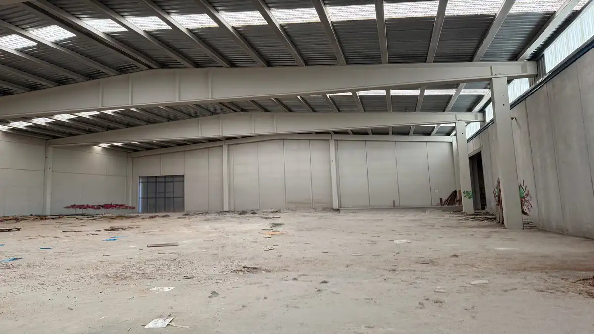 Nau industrial en venda en San Mateo de Gállego