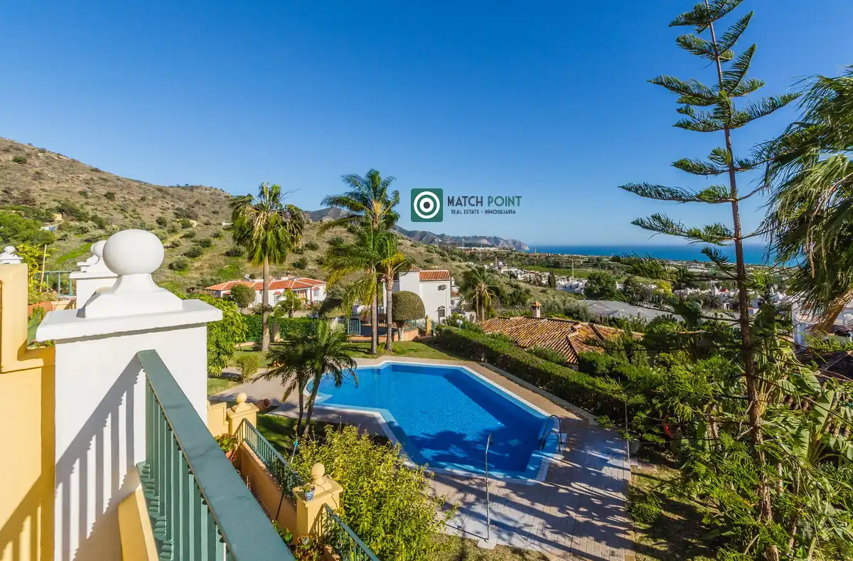 Außenansicht von Wohnung zum Verkauf in Nerja