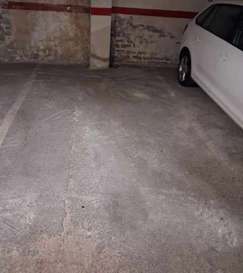 Foto 2 von Garage zum Verkauf in Centro, Vila-real