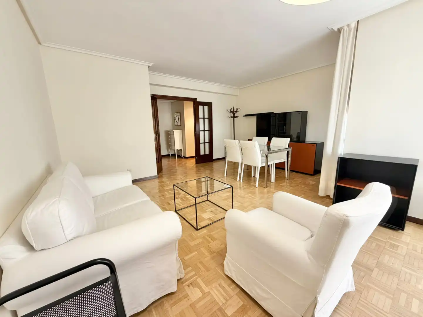 Living room of Flat for rent in  Logroño  with Heating, Terrace and Swimming Pool