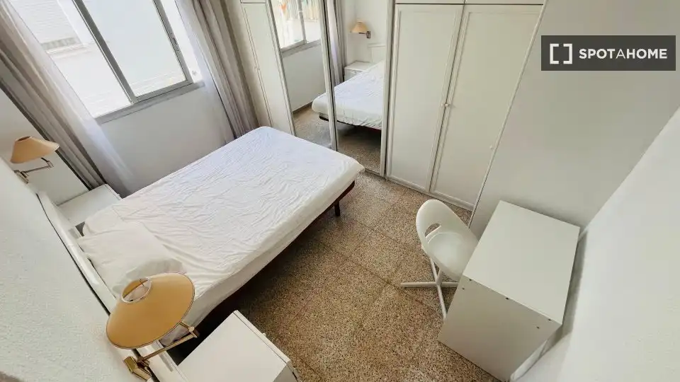 Zimmer in Ensanche - Diputación