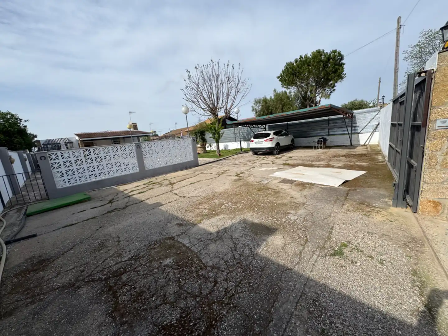 Haus oder Chalet zum Verkauf in Sanlúcar de Barrameda mit Klimaanlage, Heizung und Privatgarten