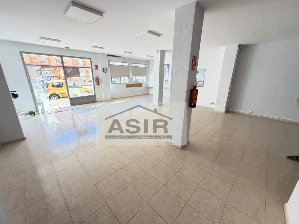 Local comercial en venda a Avenida Mestra Josefina Fernandez, imagen 6