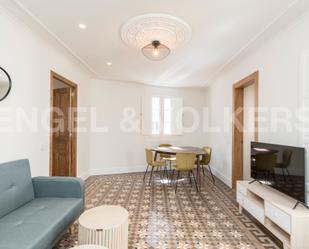 Living room of Apartment to rent in  Barcelona Capital  with Air Conditioner and Balcony