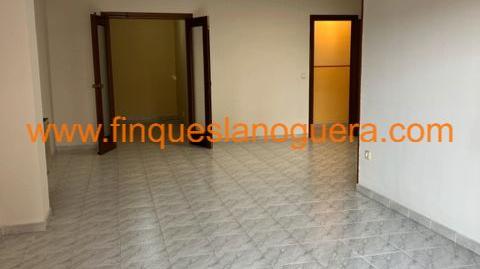 Foto 4 de Pis en venda a Balaguer, Lleida