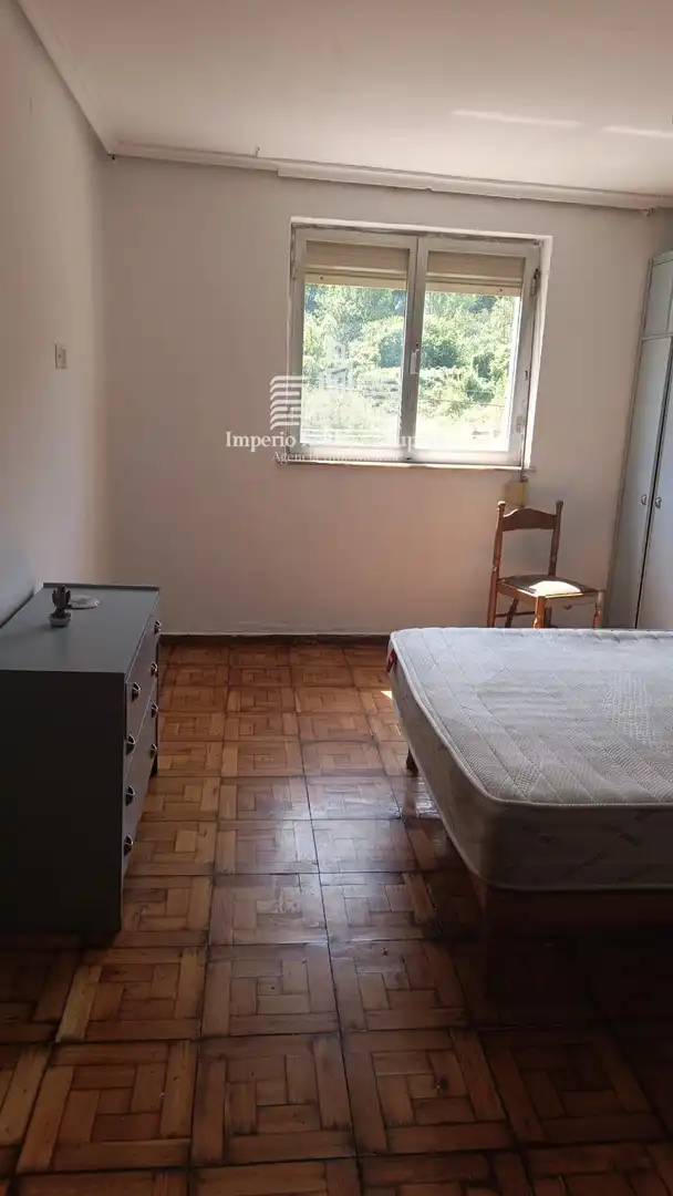 Dormitori de Casa o xalet en venda en Langreo amb Moblat