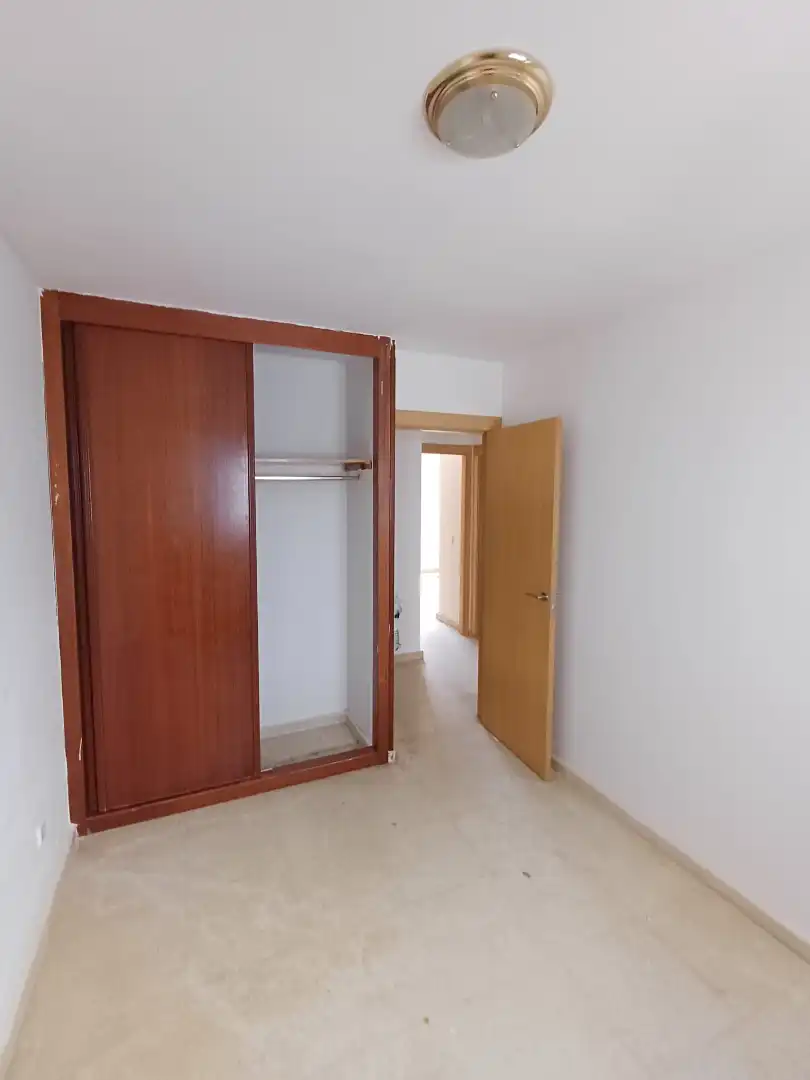Bedroom of Flat for sale in Cuenca