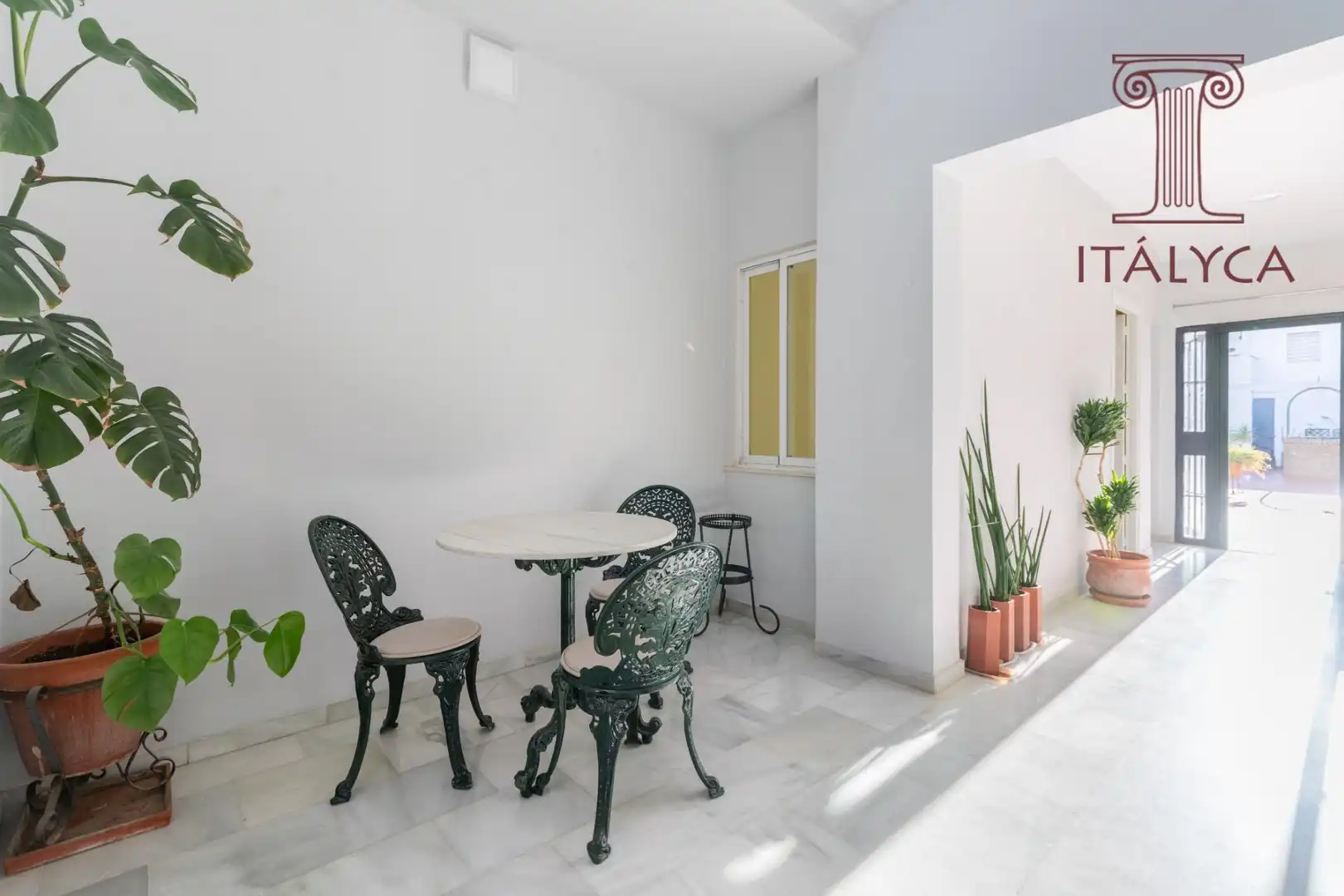 Terrassa de Casa o xalet en venda en Bormujos amb Aire condicionat, Calefacció i Jardí privat