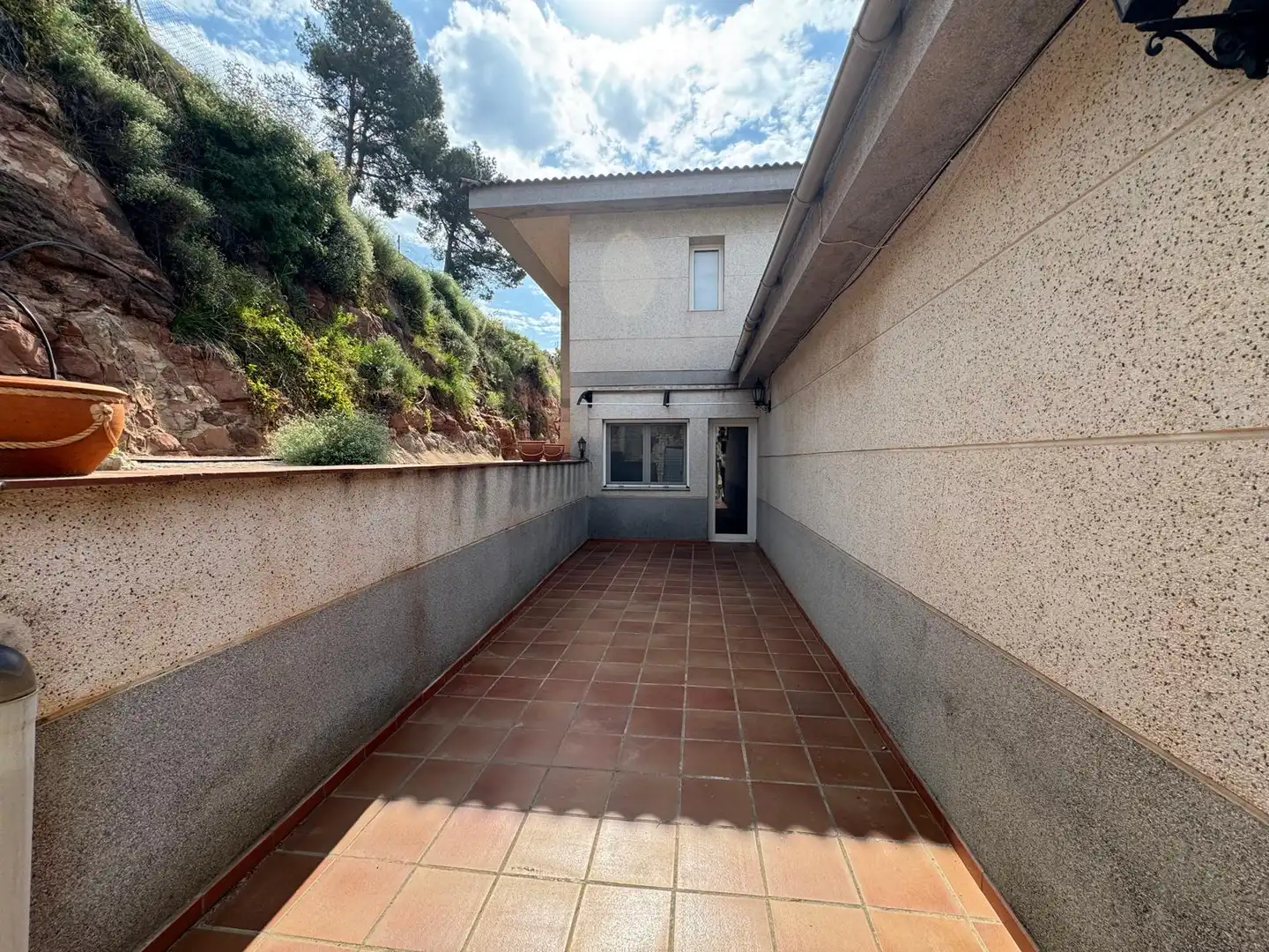Exterior view of Houses for sale in Pallejà  with Air Conditioner, Heating and Private garden
