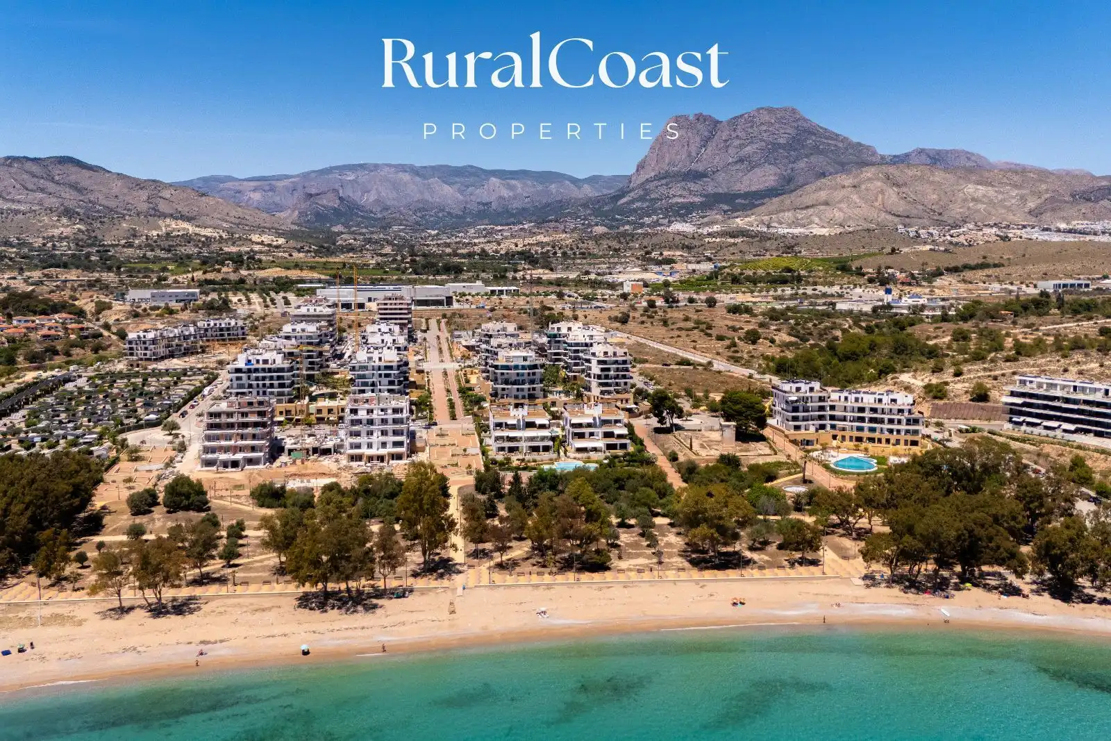 Vista exterior de Dúplex en venta en Villajoyosa / La Vila Joiosa con Aire acondicionado, Terraza y Trastero