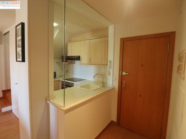 Duplex con balcone in vendita a Corinto - Almarda