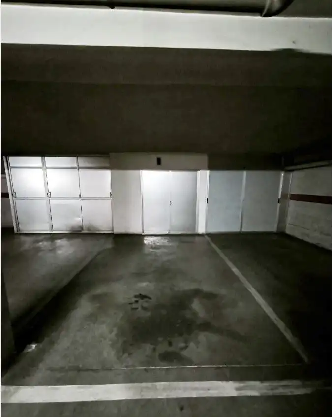 Parking de Piso en venta en Salamanca con Calefacción, Terraza y Trastero