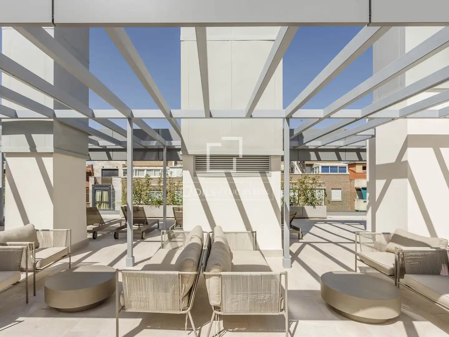 Terrace of Flat for rent in Madrid  with Air Conditioner, Heating and Parquet flooring
