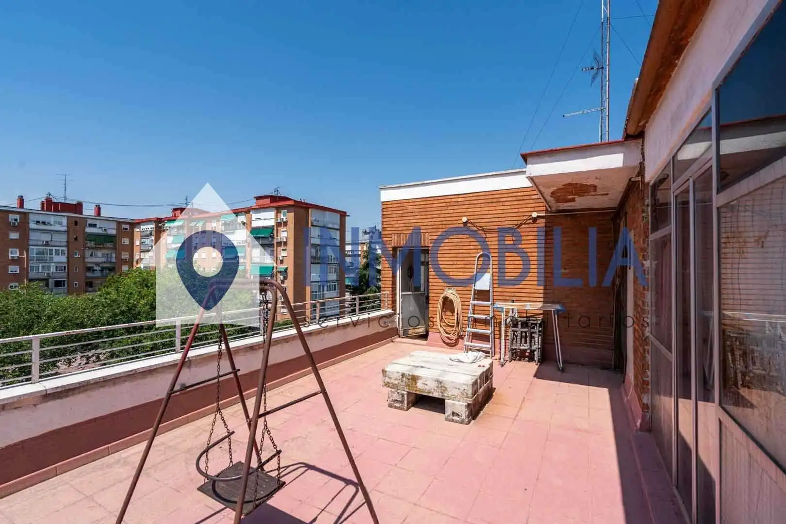 Terraza de Ático en venta en Madrid con Calefacción y Terraza