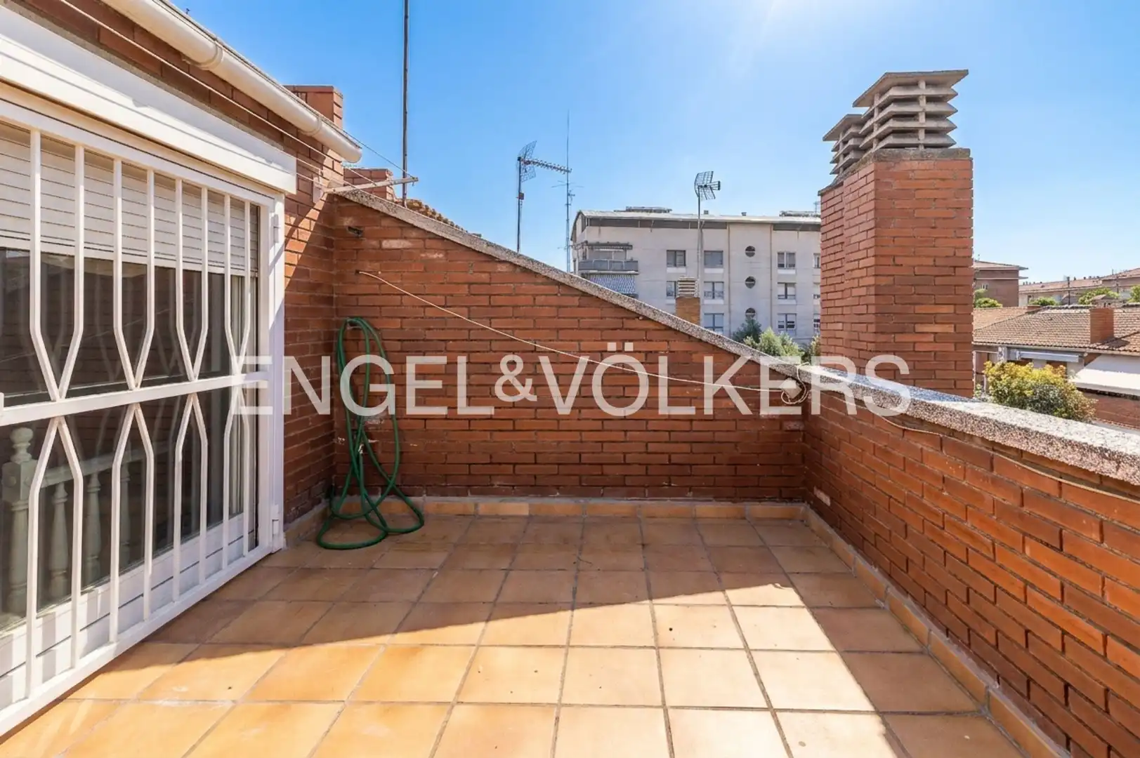 Terrace of Detached homes for rent in Barberà del Vallès  with Air Conditioner, Heating and Private garden