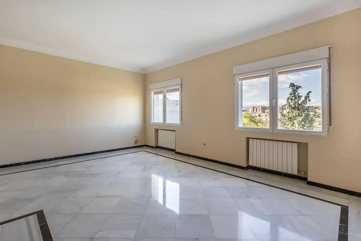 Living room of Flat for rent in Granada  with Air Conditioner and Heating