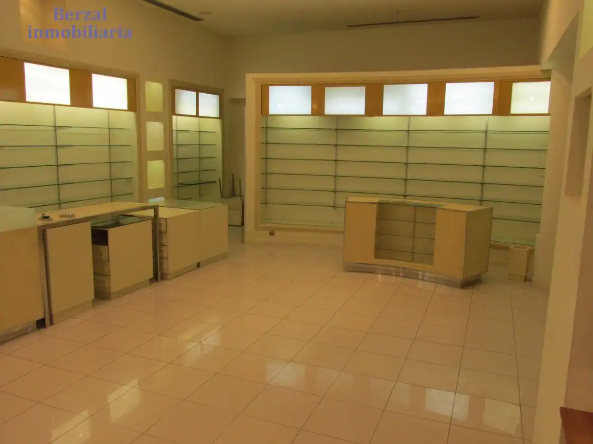 Local comercial en alquiler en Calle Doctores Castroviejo, imagen 10
