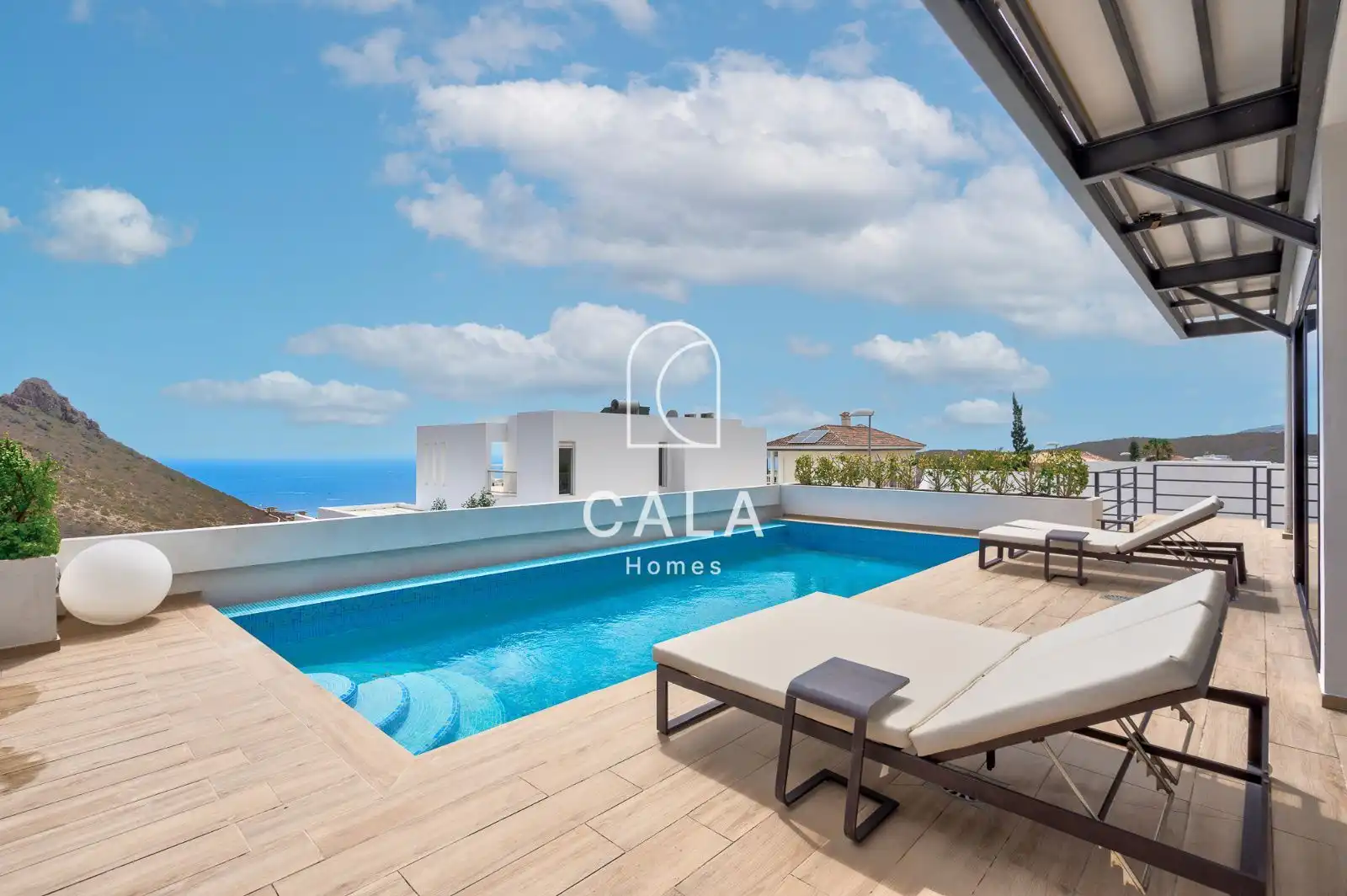 Villa avec piscine à vendre à Navarra
