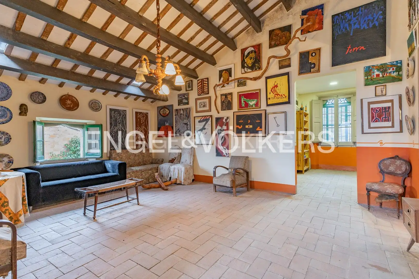 Sala d'estar de Casa o xalet en venda en La Garriga amb Calefacció, Jardí privat i Terrassa