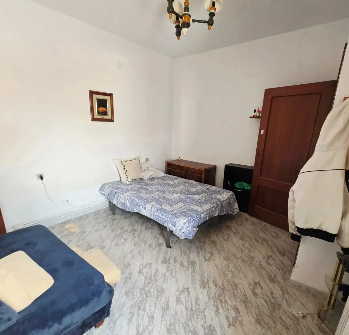 Casa adosada en venda en La Guardia amb Calefacció, Terrassa i Traster