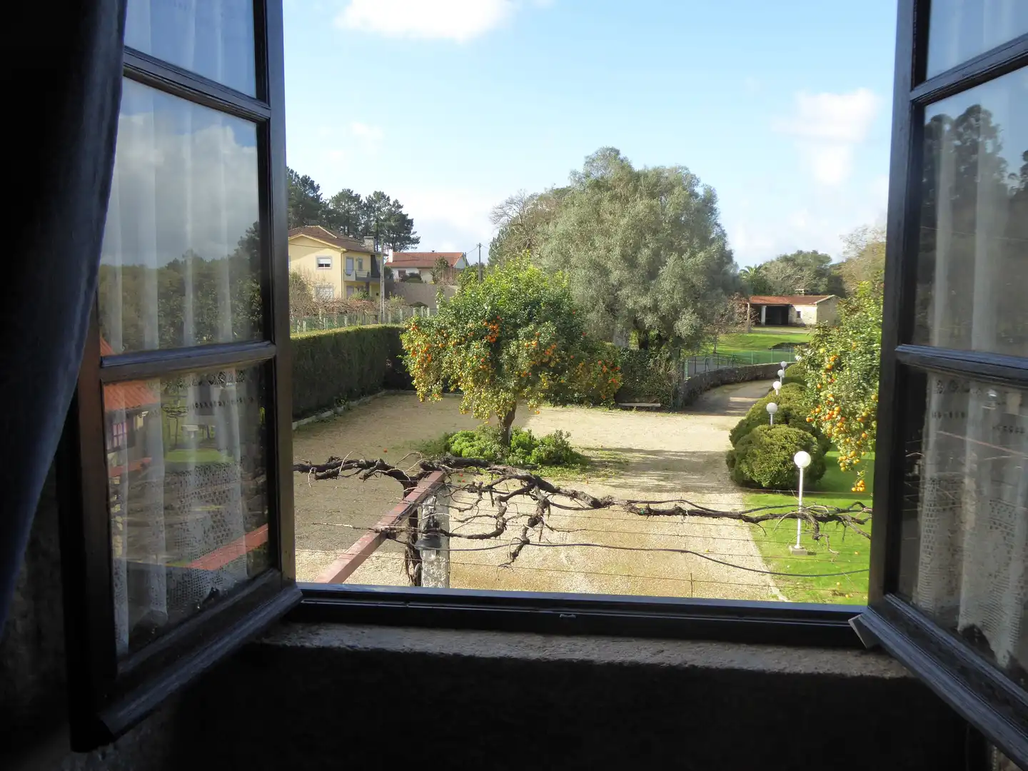 Garten von Country house zum Verkauf in Tui mit Klimaanlage, Heizung und Privatgarten