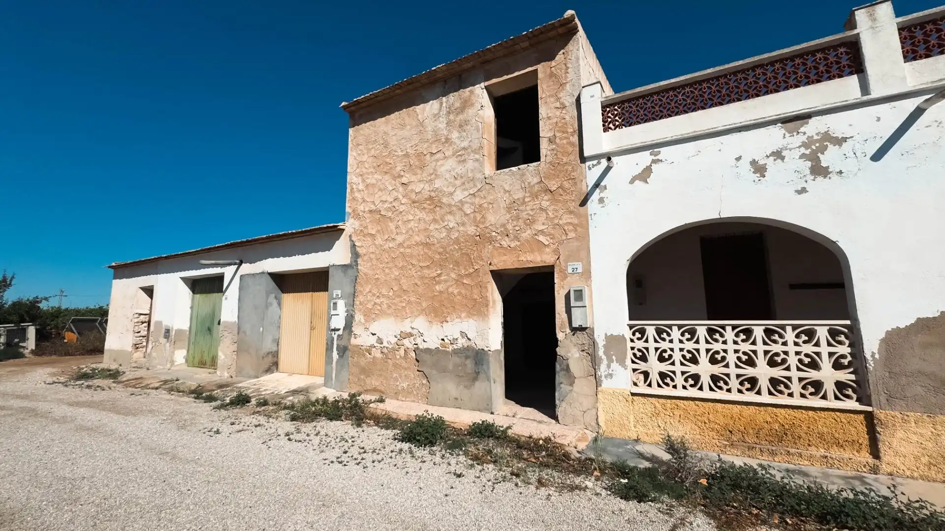 Vista exterior de Casa adosada en venta en Albatera