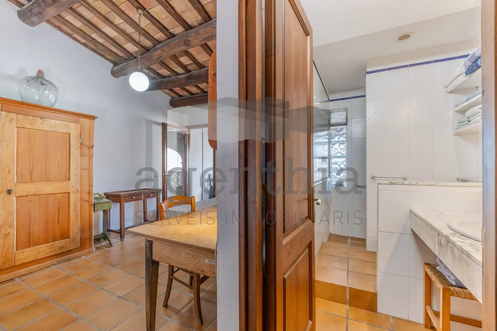 Cocina de Finca rústica en venta en Vilablareix con Calefacción, Trastero y Balcón