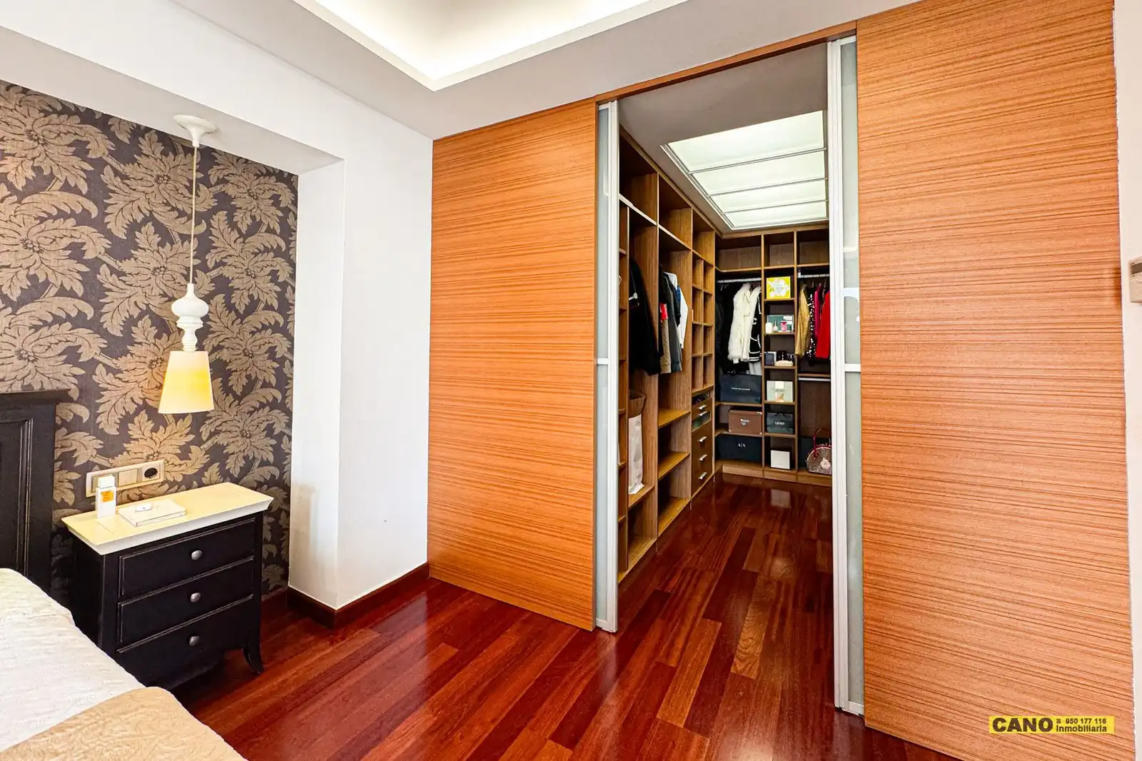 Flat for sale in El Ejido  with Terrace, Storage room and Swimming Pool