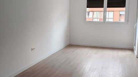 Foto 5 de Apartamento de alquiler en La Milagrosa, Albacete Capital